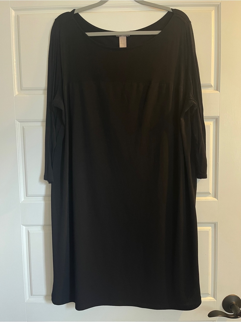 H&M Black Scoop Neck Shift Dress